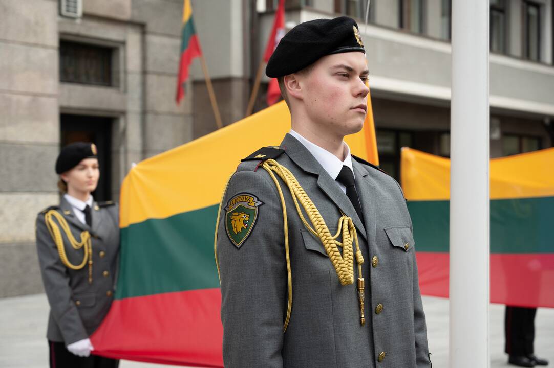 20 metų – kartu su NATO (vėliavos pakėlimas Kaune)