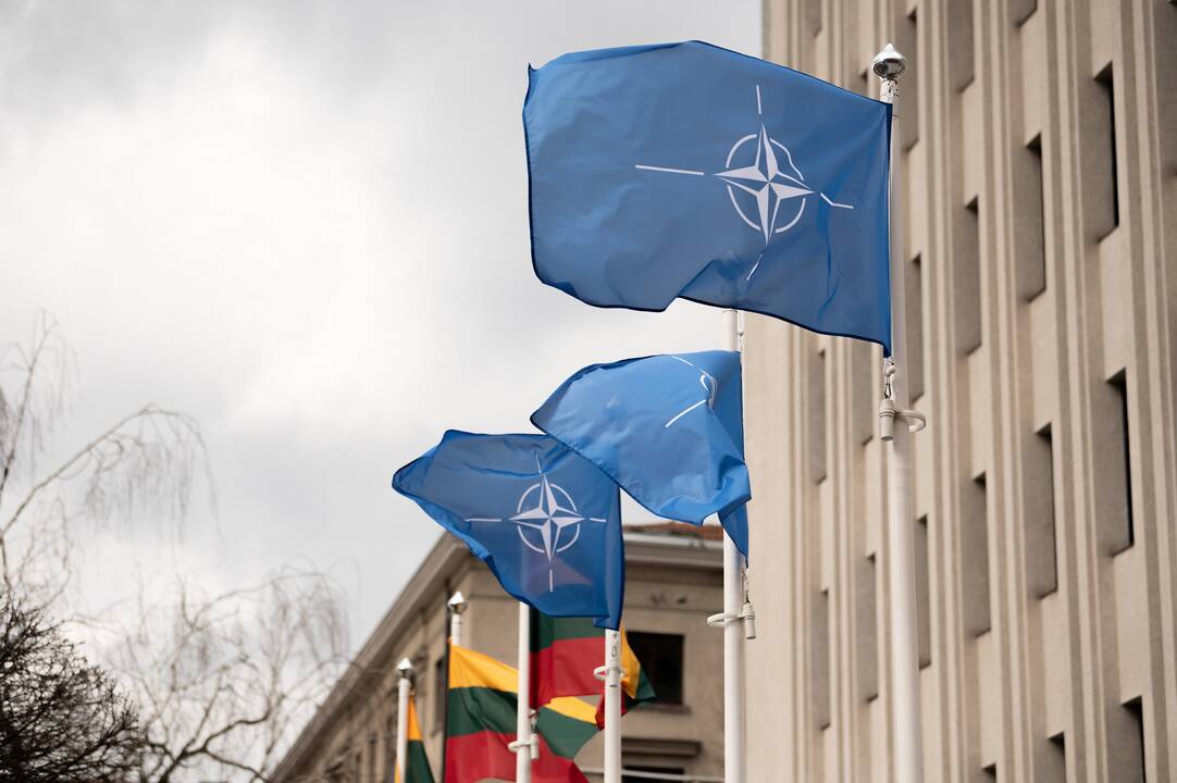 20 metų – kartu su NATO (vėliavos pakėlimas Kaune)