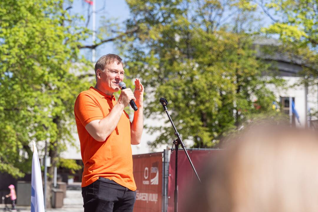 Profesinių sąjungų eitynės ir protestas Gegužės 1-osios proga