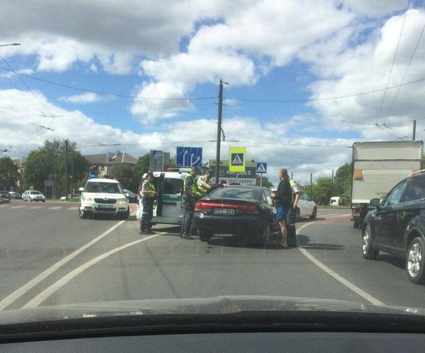 Netoli 6-ojo forto – girto vairuotojo sulaikymas: „įpūtė“ beveik 2,5 promilės
