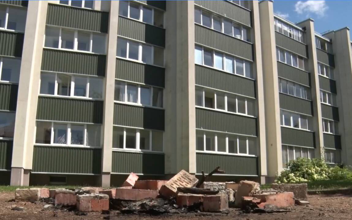 Kuršių nerijoje – miško gaisro imitacija