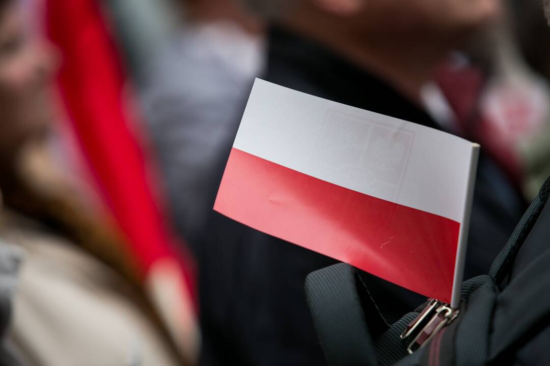 Skaičiuoja, kiek pinigų Lenkija skirs projektams Lietuvoje vystyti 