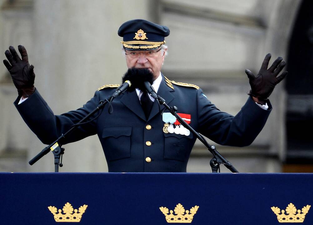 Elizabeth II
