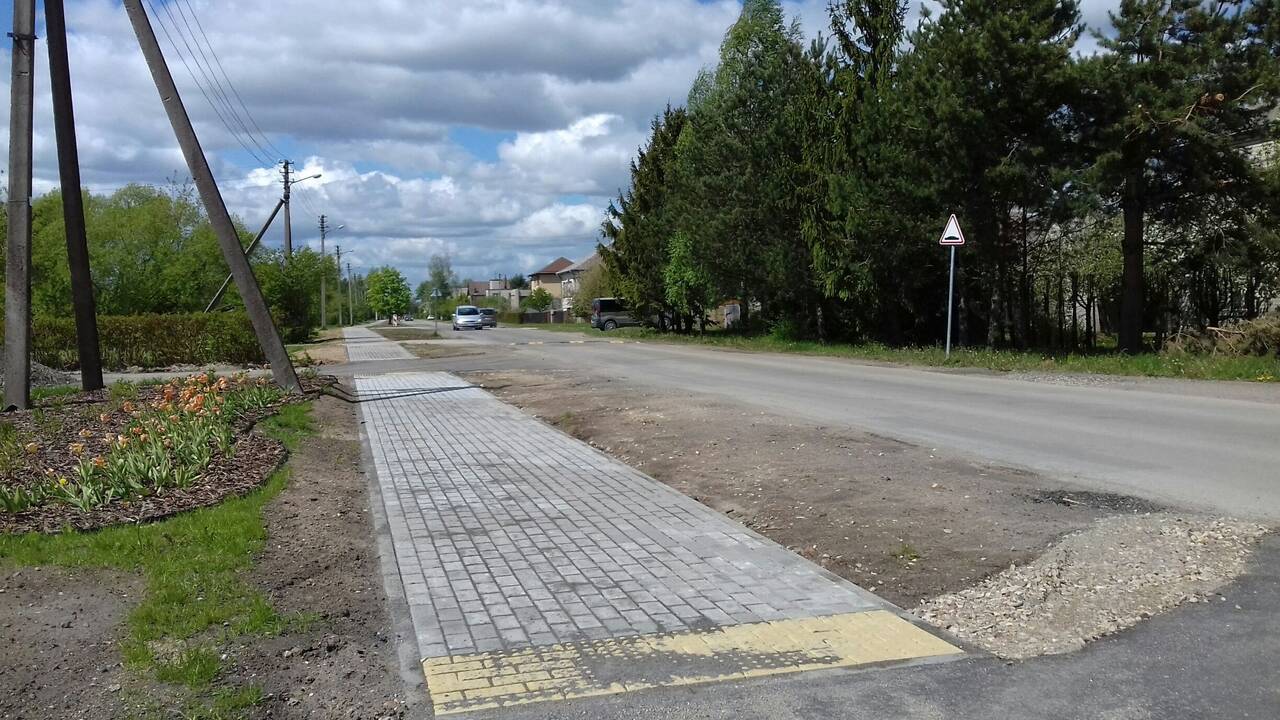 Saugumas: Vyriausybė pagal Ekonomikos skatinimo ir koronaviruso (COVID-19) plitimo sukeltų pasekmių mažinimo priemonių planą skyrė 375 tūkst. eurų Ringaudų Margirio gatvės šaligatviams įrengti.