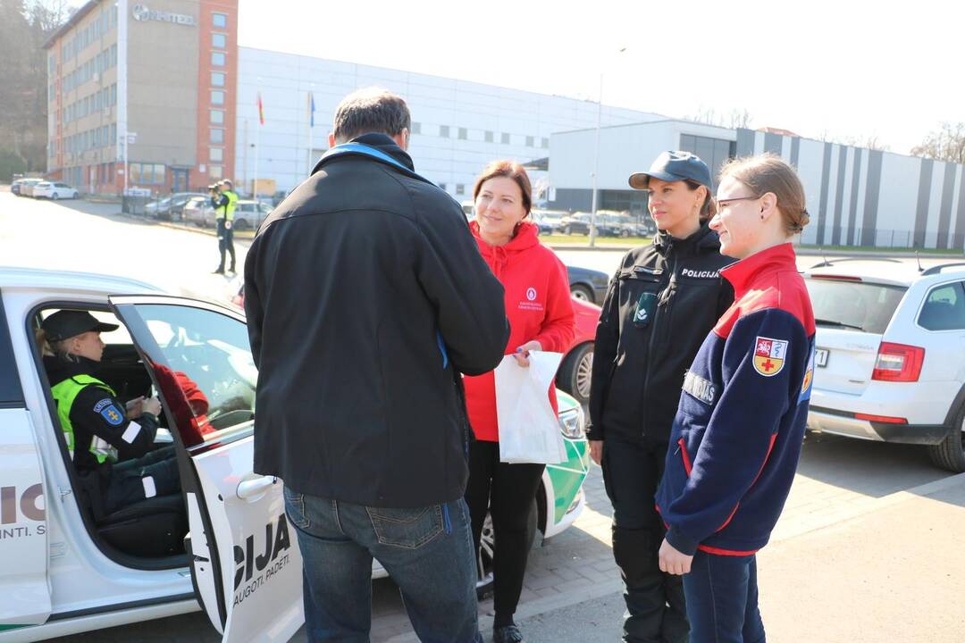 Neeilinė policijos ir medikų priemonė Kaune