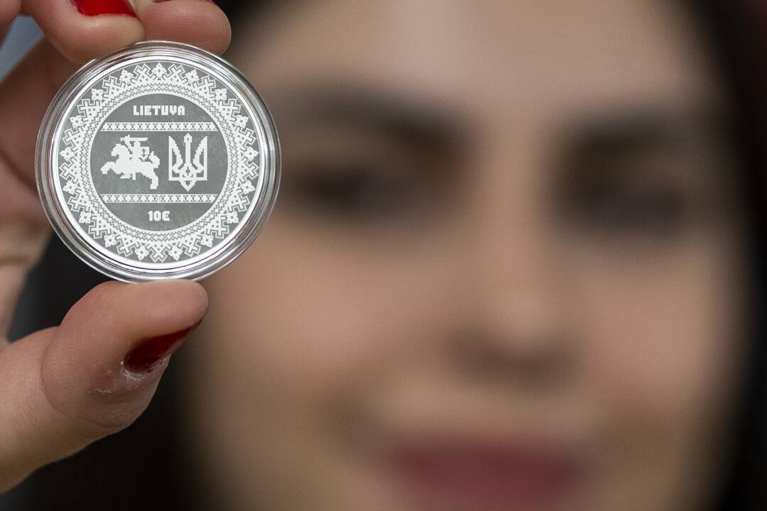 Kolekcinės monetos, skirtos Ukrainos kovai už laisvę, pristatymas