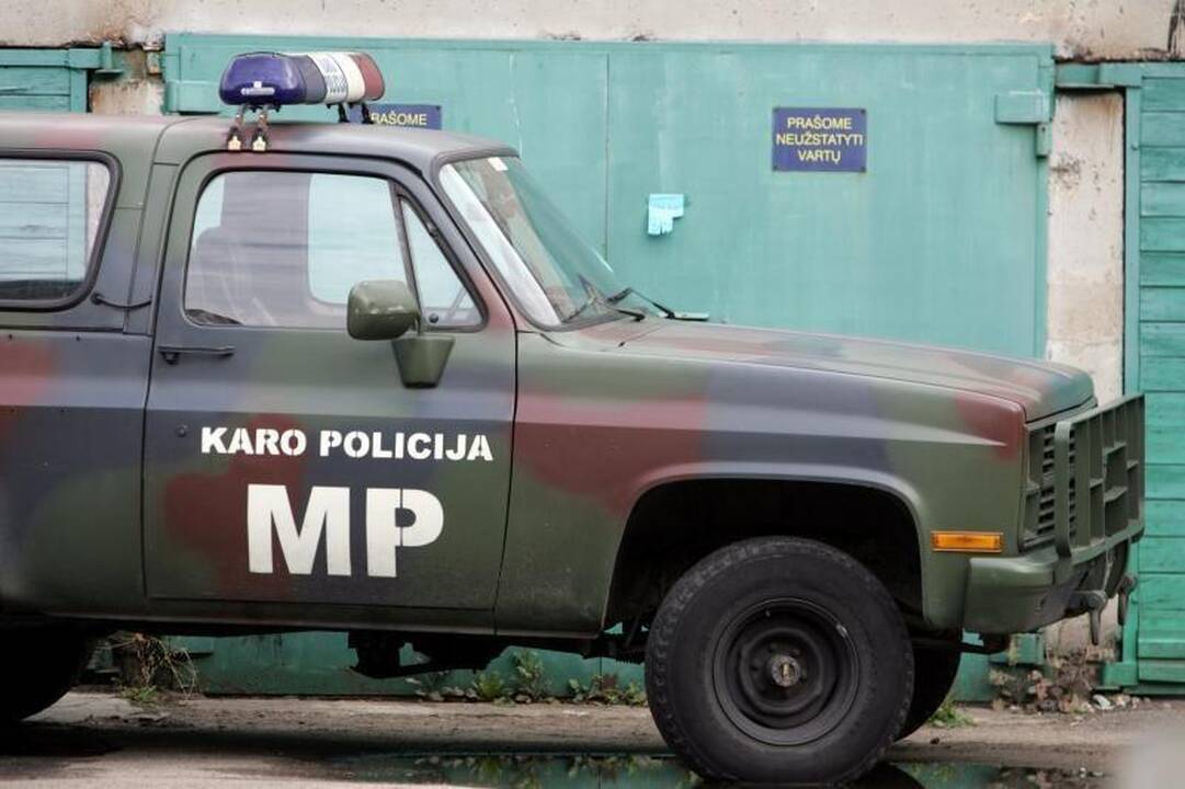 Karo policija pradėjo tyrimą dėl amunicijos trūkumo artilerijos batalione