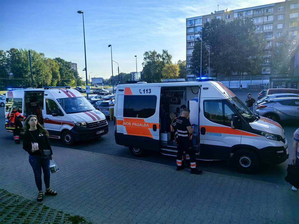 Kauno trylikaaukštyje sprogo paspirtukas