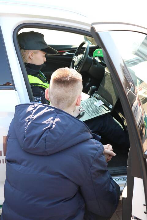 Neeilinė policijos ir medikų priemonė Kaune