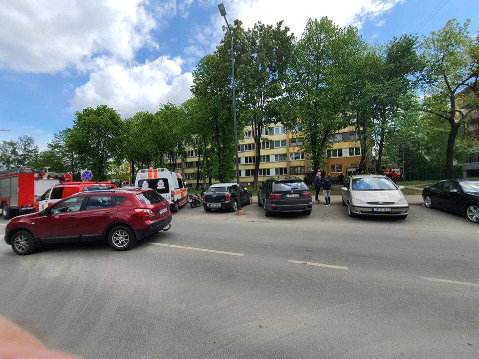Gaisras Partizanų gatvės daugiabutyje