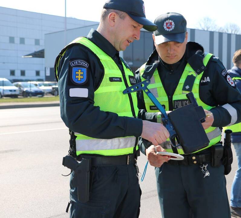 Neeilinė policijos ir medikų priemonė Kaune