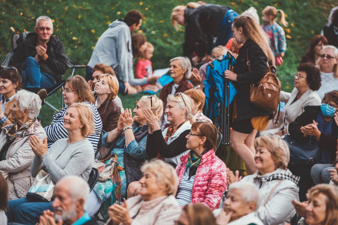 Kauko laiptų terasoje skambėjo auksinės D. Dolskio dainos