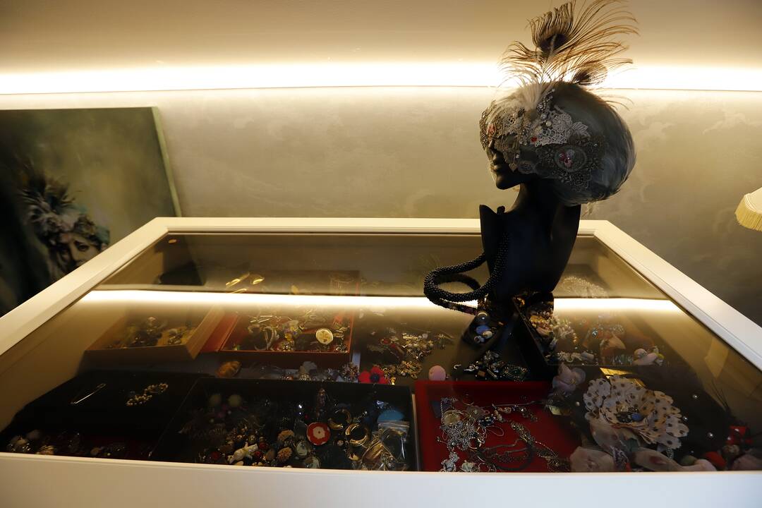 Ryški: I.Petrikaitę kažkas yra pavadinęs žmogumi vaivorykšte – tokia ji spalvinga ir išsiskirianti.