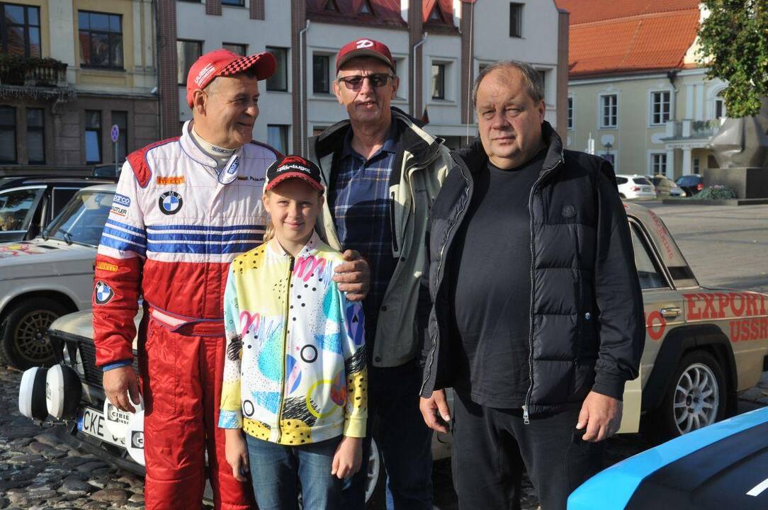 Kauno senamiestyje startavo ralis „Aplink Lietuvą 2019“ 