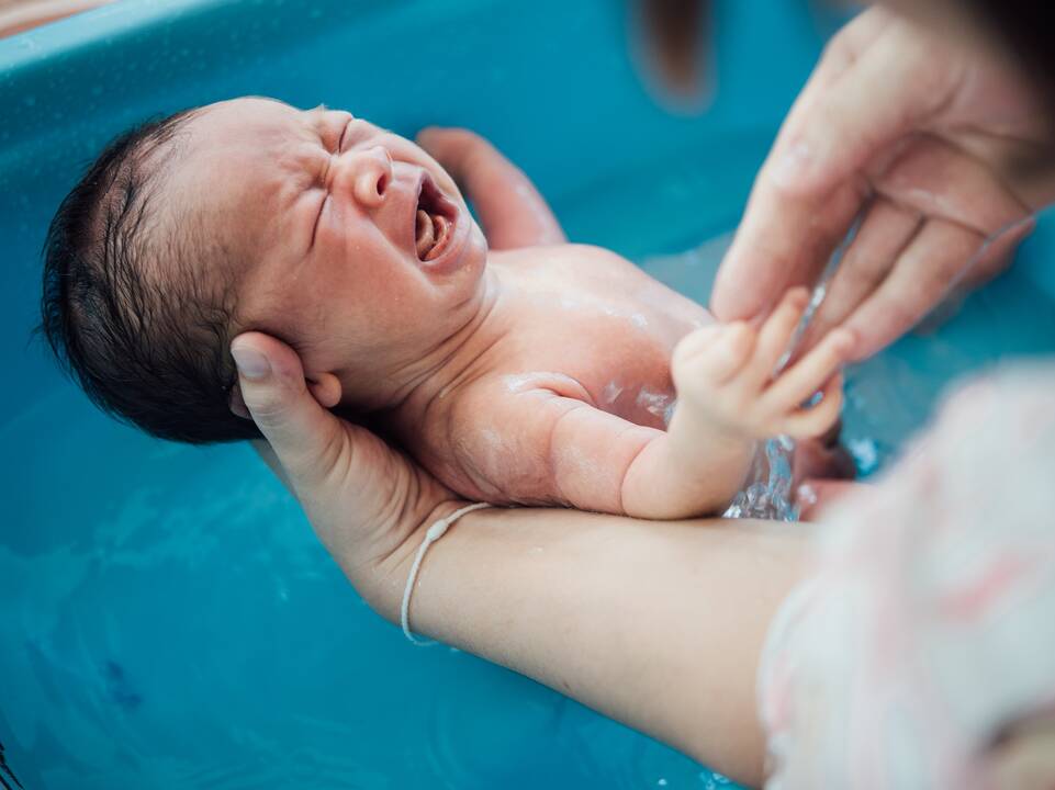 Teis motiną, kuri nėštumo metu piktnaudžiavo alkoholiu: nesirūpindama kūdikiu sutrikdė jo sveikatą