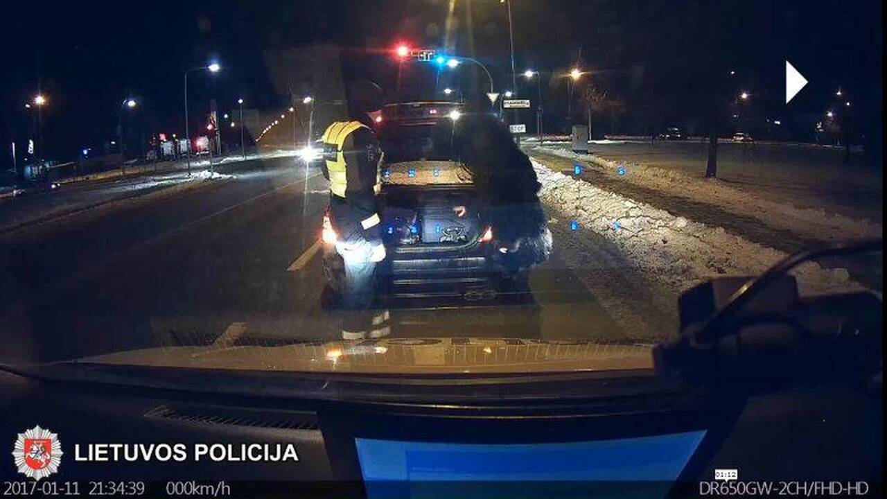 Girta vaikus vežusi motina nevairuos trejus metus