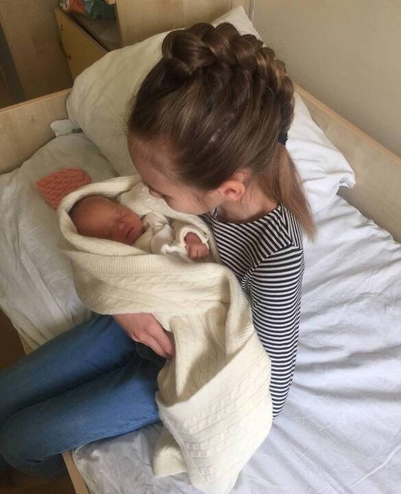 Požiūris: Dauno sindromą turinčią dukrą auginanti Valerija viliasi, kad ji nebus ta, kurią išlaiko valstybė.