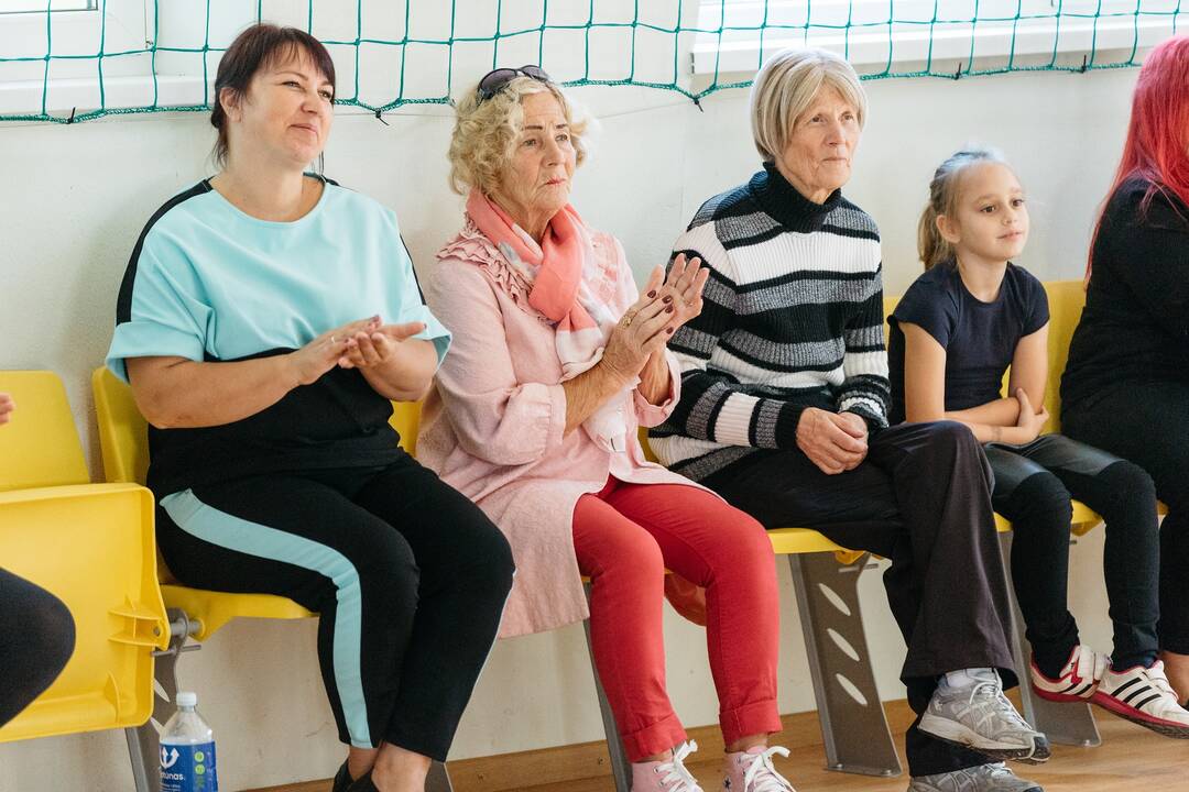 Judesys: šiuolaikinio šokio menininkės A.Lisičkinaitė ir G.Grinevičiūtė savo kūrybiniuose projektuose kalba aktualiomis socialinėmis temomis.