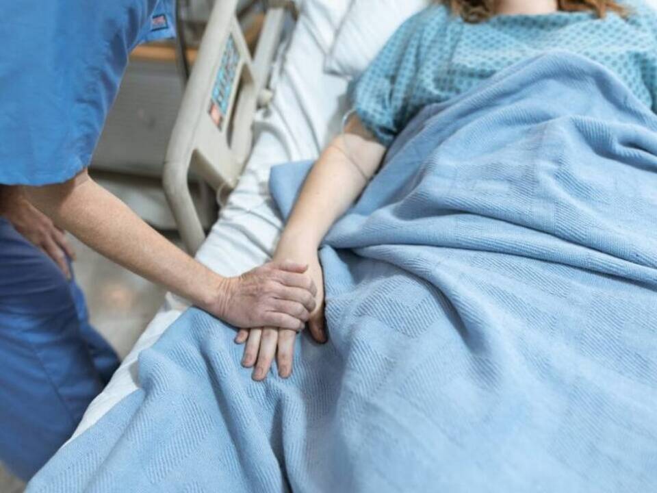 Vilniuje į ligoninę paguldyta medikamentais apsinuodijusi nepilnametė