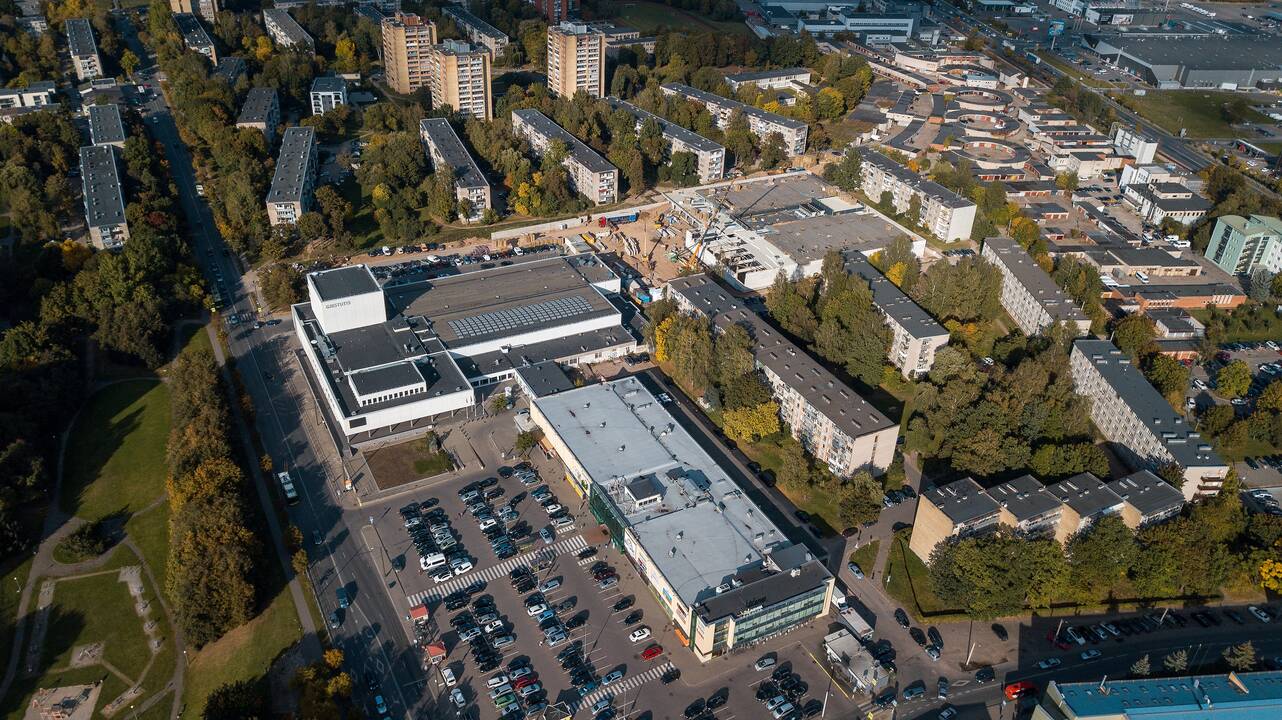 Naujoji ledo arena Kaune kyla lyg ant mielių
