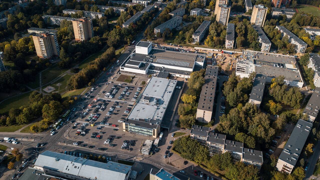 Naujoji ledo arena Kaune kyla lyg ant mielių