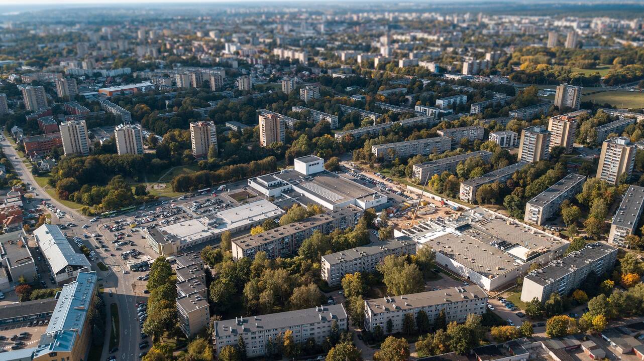 Naujoji ledo arena Kaune kyla lyg ant mielių