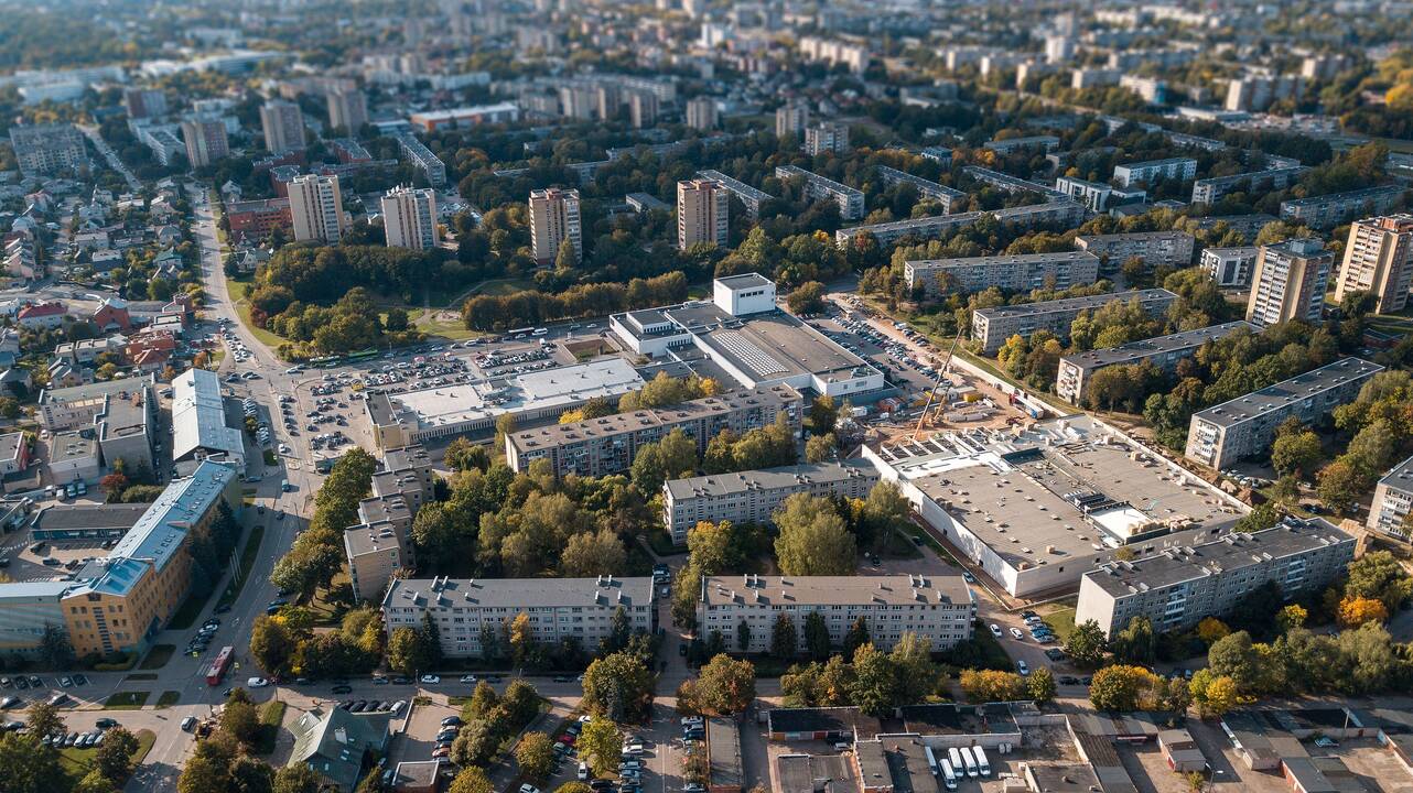 Naujoji ledo arena Kaune kyla lyg ant mielių