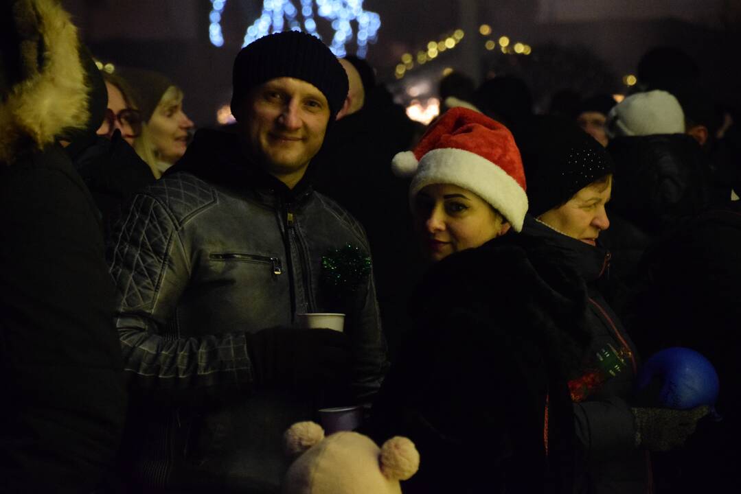 Teatro aikštėje – Naujųjų metų sutikimas