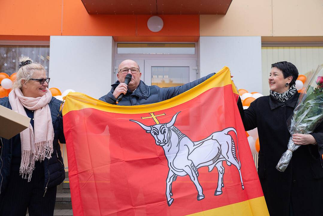 Kaune oficialiai atidarytas naujas vaikų darželis „Dvarelis“