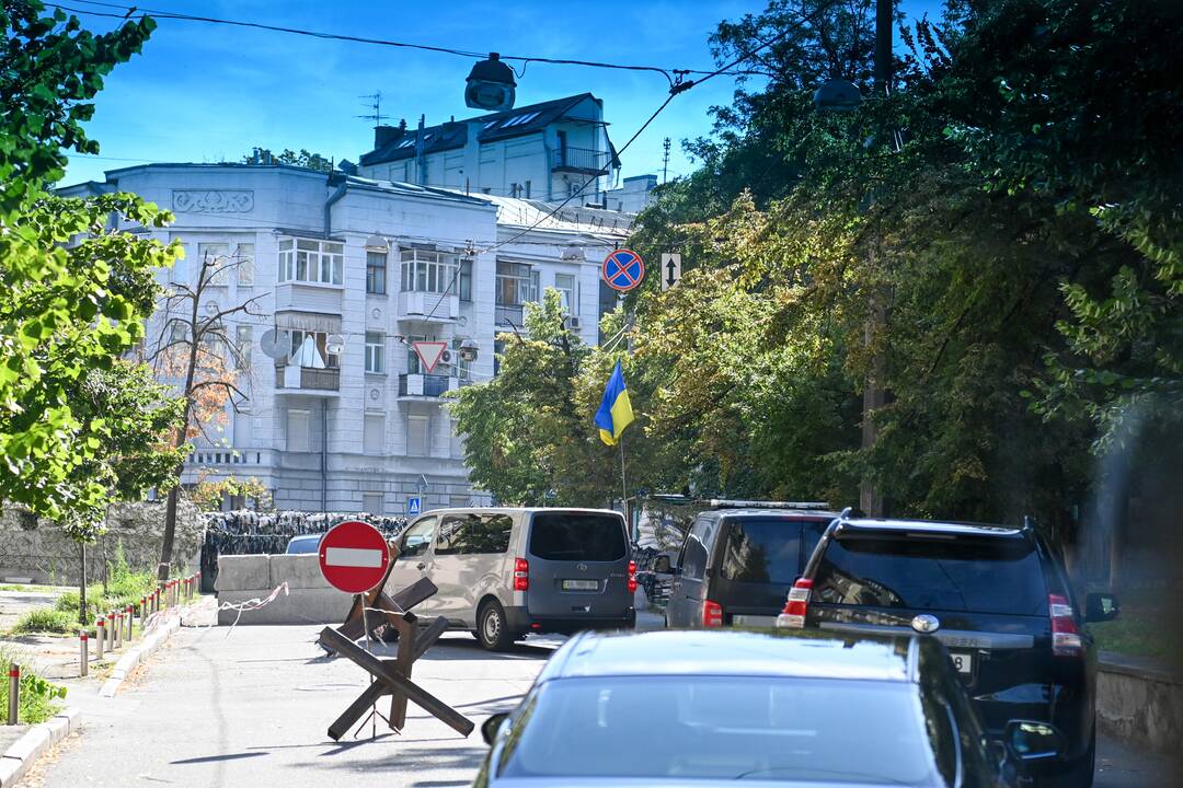 V. Zelenskiui įteiktas aukščiausias Lietuvos valstybės apdovanojimas