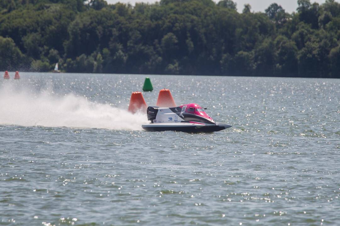 F-2 pasaulio čempionatas: pirmo etapo finalinė diena