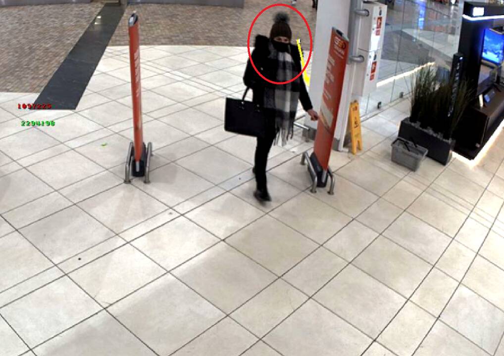 Po vagystės „Megoje“ – į policijos akiratį: jei atpažįstate šią moterį – praneškite