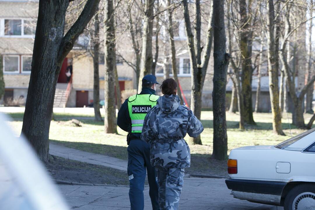 Per plauką nuo tragedijos liūdnai pagarsėjusiame Kauno bendrabutyje: įtariamoji – fotomodelis?