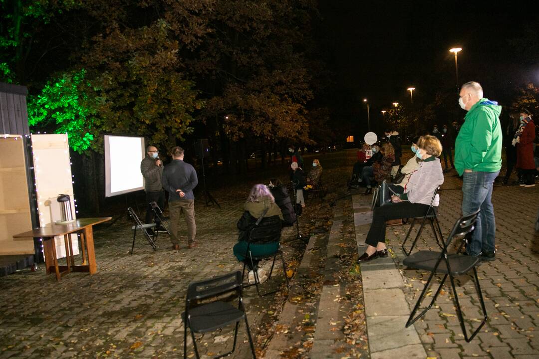 „Gilių kavos stalo po atviru dangumi Ąžuolyne“ atidarymo ir uždarymo renginys