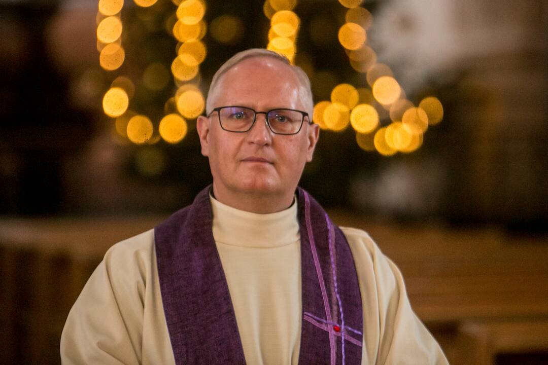 Patrauklu: keliauti piligriminiais maršrutais į Šiluvą žmonės atvyksta nuolat – po vieną, poromis, šeimomis, grupelėmis, su parapija ar bendruomene, su darbovietės kolektyvu.