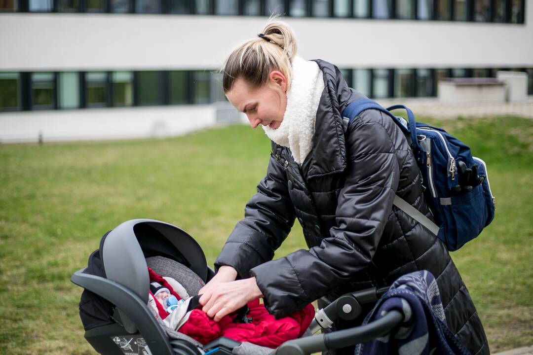 Mama: dėl didžiosios svajonės, padėsiančios sūneliui išvysti pasaulį, Ugnė pasiryžusi bet kam.