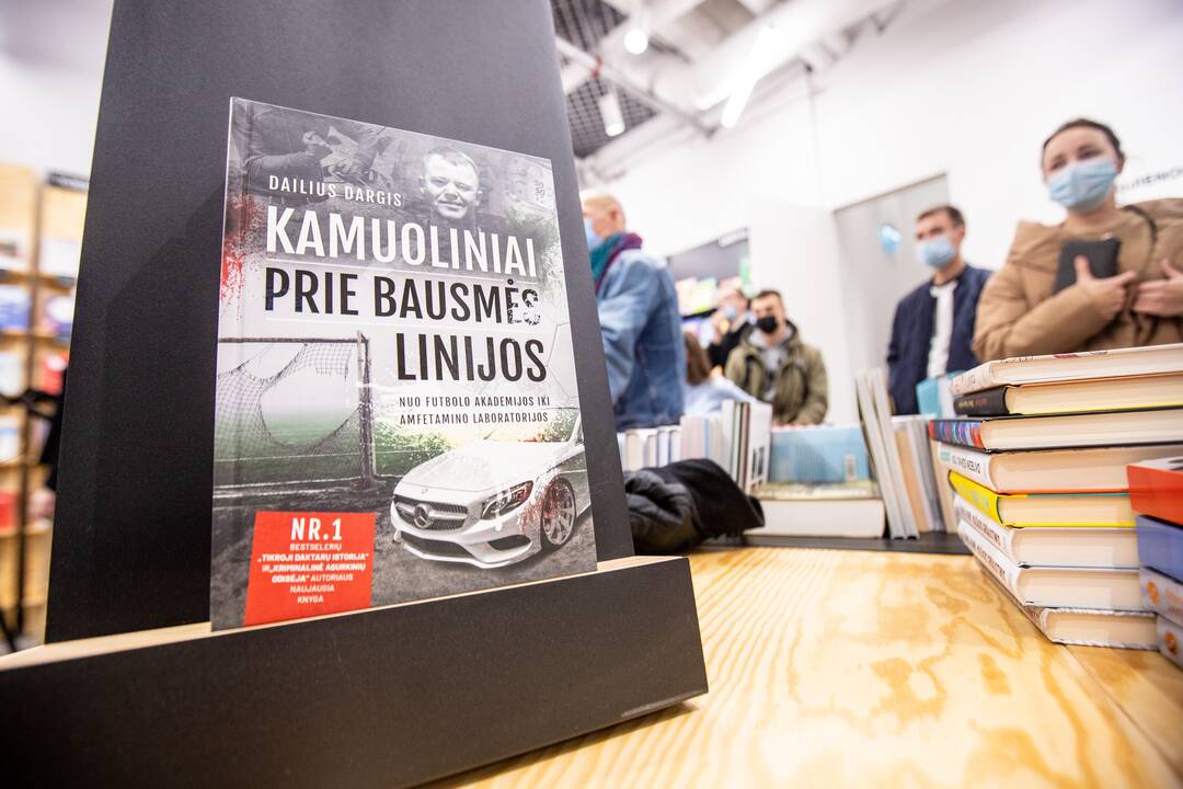 Gyvai: D.Dargis pastebėjo, kad per pandemiją surengti susitikimą su skaitytojais nėra lengva.