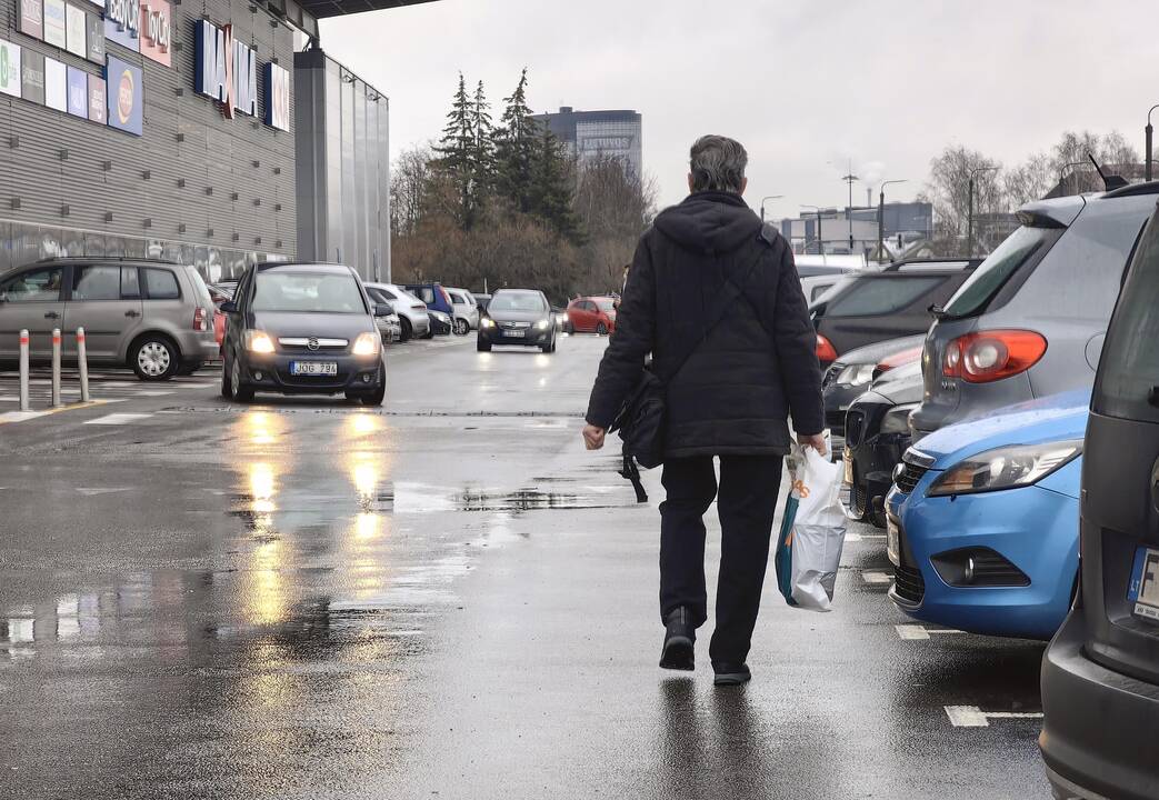 Tikslas: prisijungus prie tarptautinio projekto bus siekiama mažinti vienkartinio plastiko naudojimą.