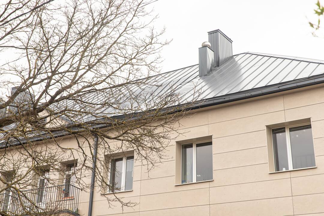 Nesiseka: ne pirmą kartą kyla problemų dėl A. Juozapavičiaus pr. 48A namo renovacijos.