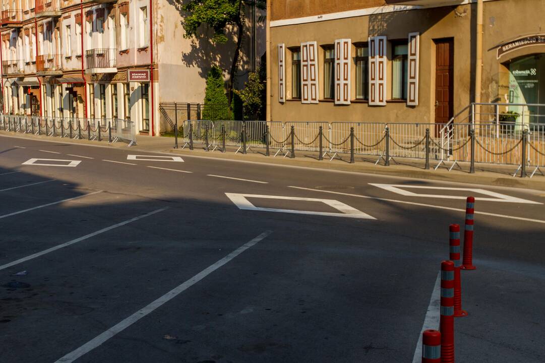 Nepritaria: Susisiekimo ministerijos pozija – rombai iš Kauno gatvių turi būti pašalinti.
