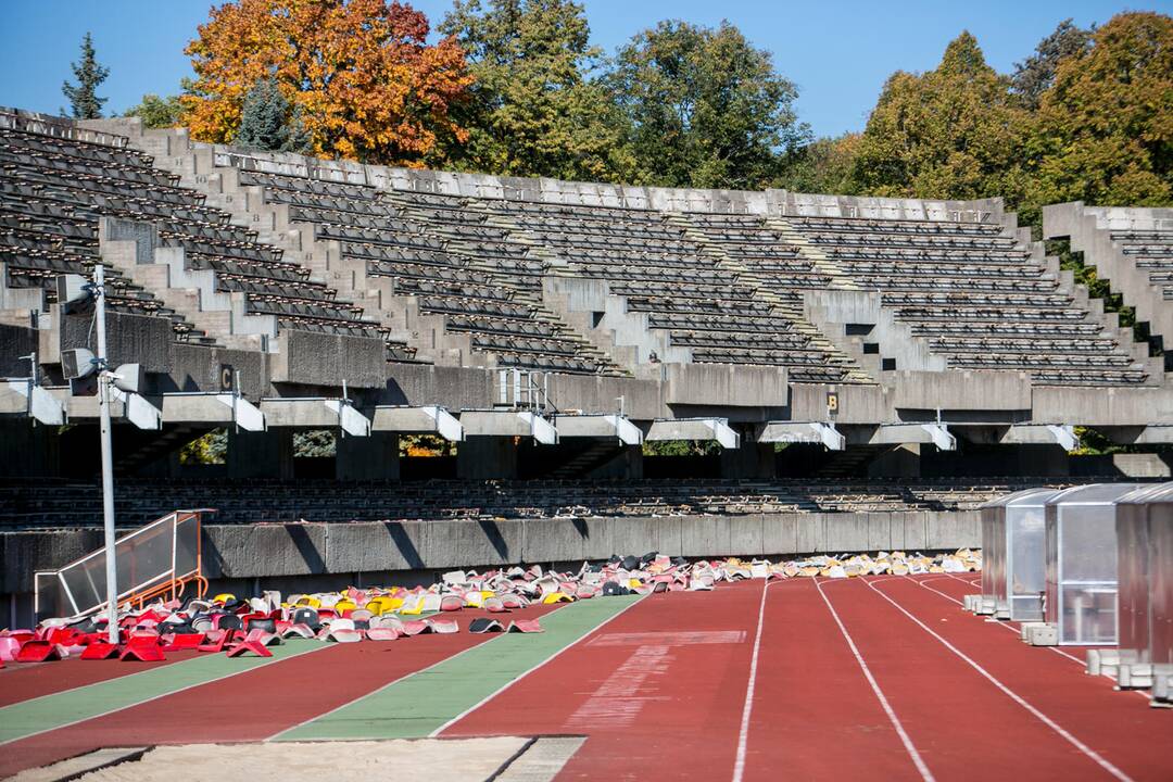 Darbo inspekcijos vizitas rekonstruojamame Kauno stadione