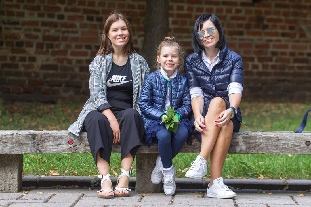 Nesutriko: medikų teigimu, A.Veličkaitė pasielgė pilietiškai ir įvykdė visus medikų telefonu duotus nurodymus.