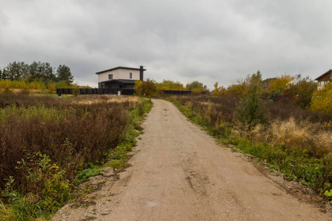 Vaizdas: dalis Technikumo gatvės nusėta duobių.