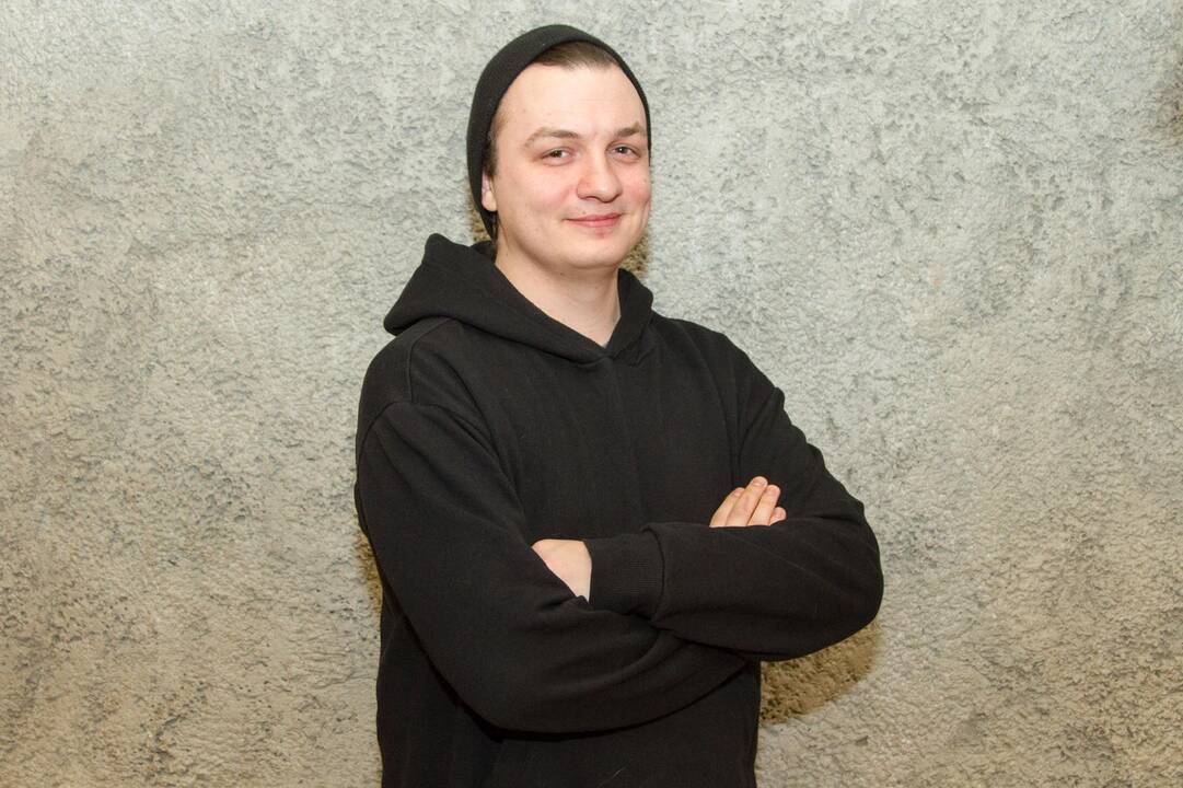 Žvilgsnis: "Esu pajacas, kuris apie tai, ką mato, pasako taip, kad galėtume visi iš to pasijuokti", – sako visuomenės problemas reflektuojantį teatrą kuriantis G.Aleksa.