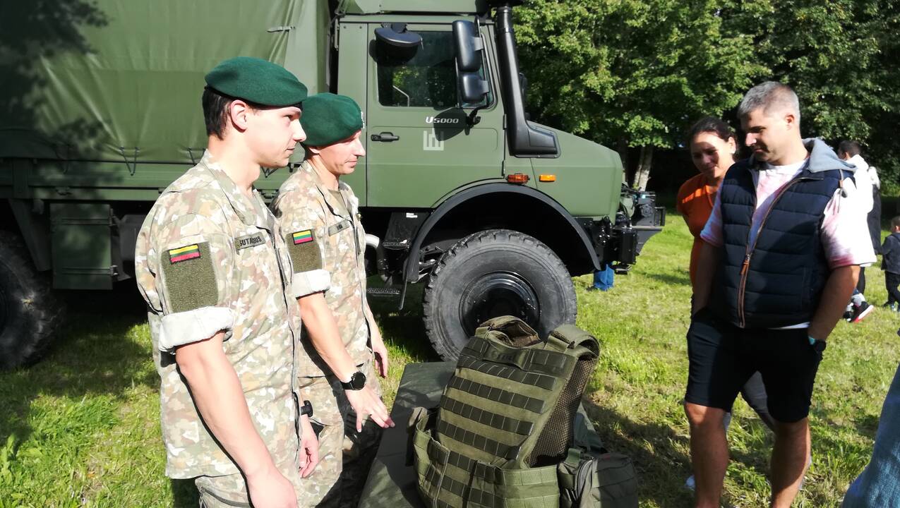 Paupių bendruomenė vėl drauge lydėjo vasarą