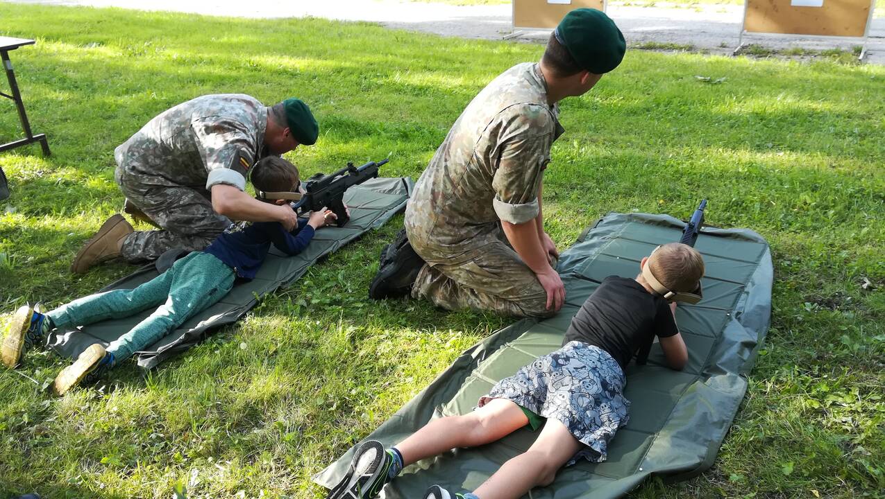 Paupių bendruomenė vėl drauge lydėjo vasarą