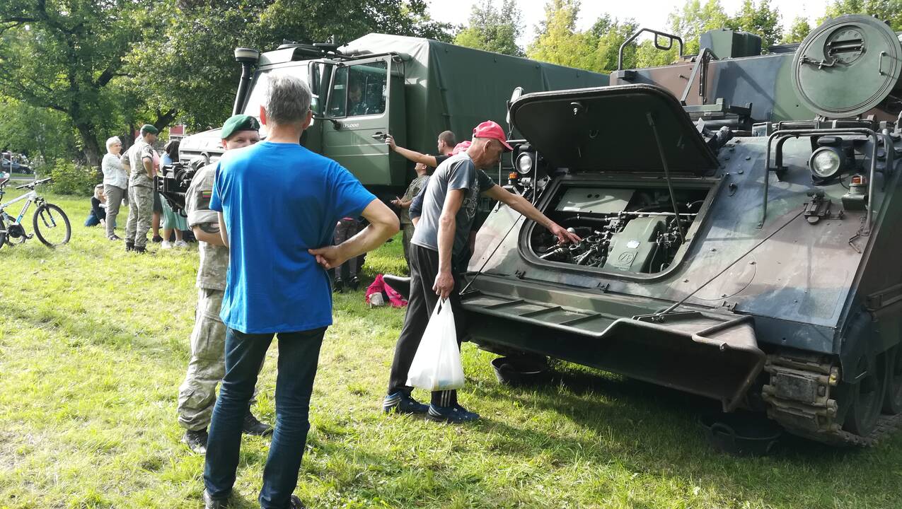 Paupių bendruomenė vėl drauge lydėjo vasarą