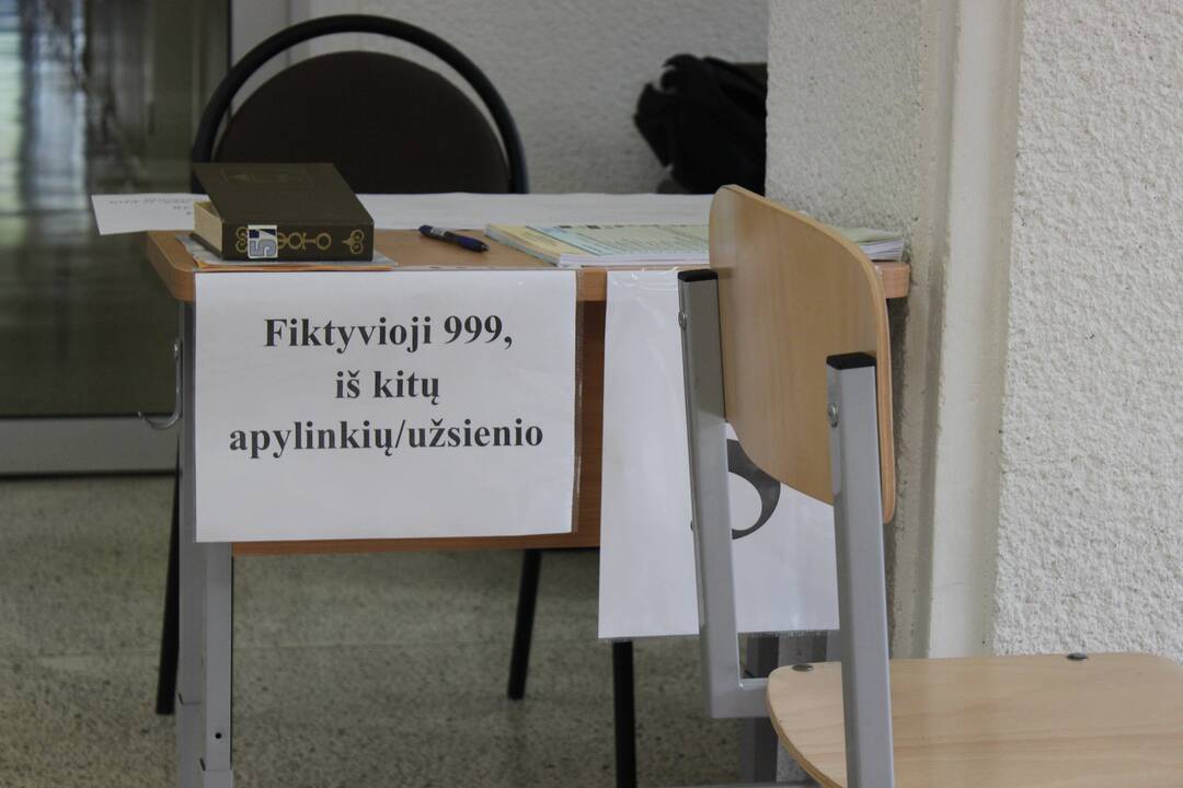 Klaipėdiečiai balsuoja 2024-ųjų Seimo rinkimuose