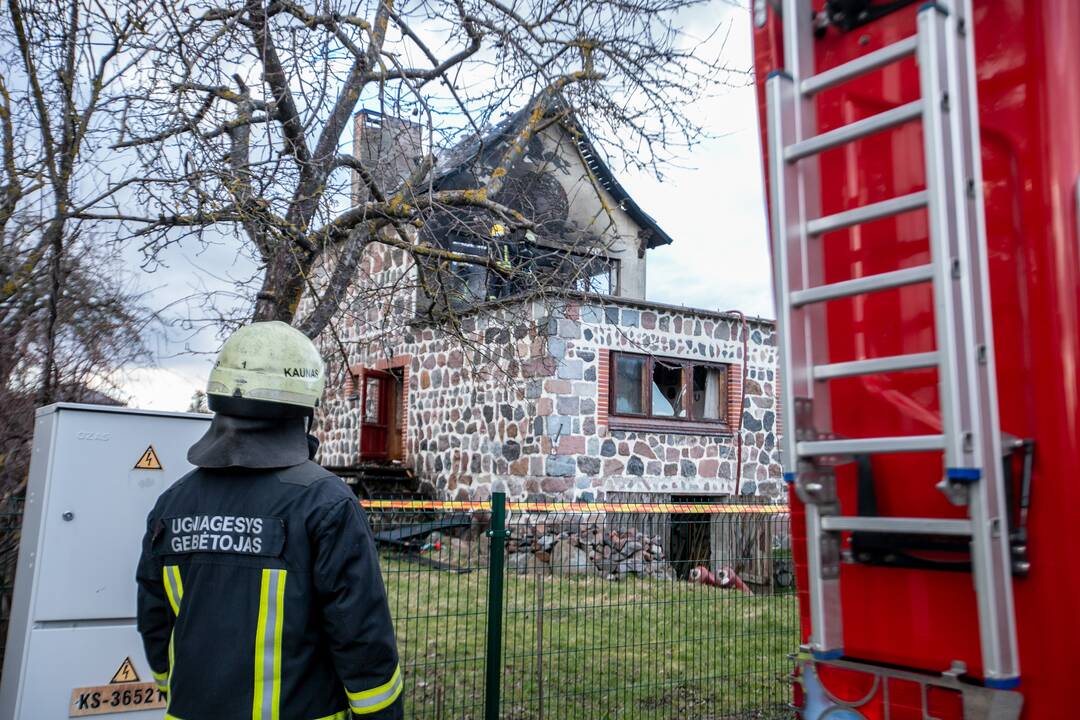 Ringauduose – sprogimas ir didžiulis gaisras