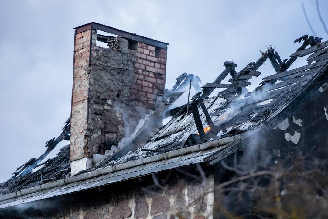 Ringauduose – sprogimas ir didžiulis gaisras